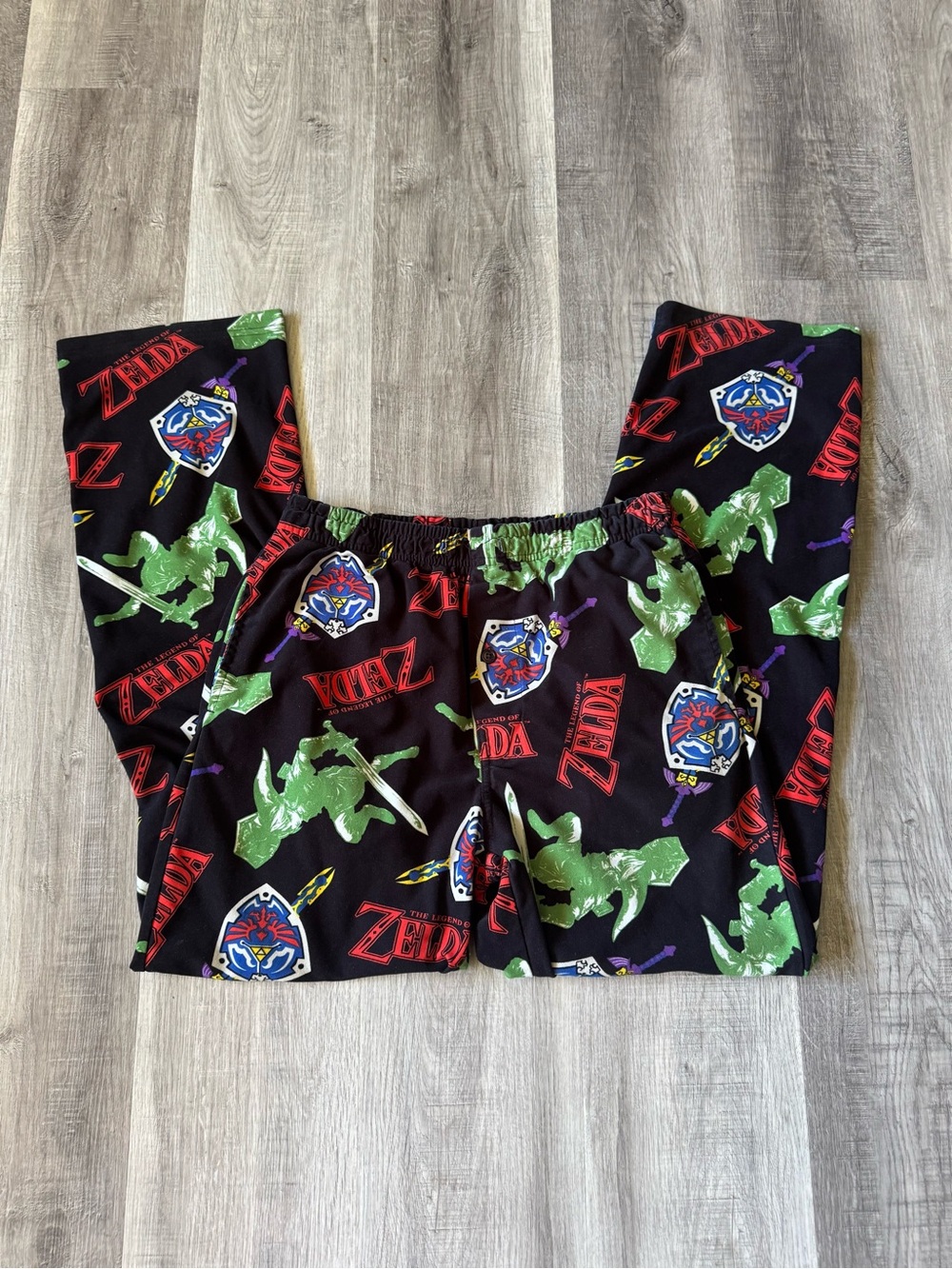 Nintendo Legend of Zelda Link Hylian Shield Pajama Lounge Pants Men S